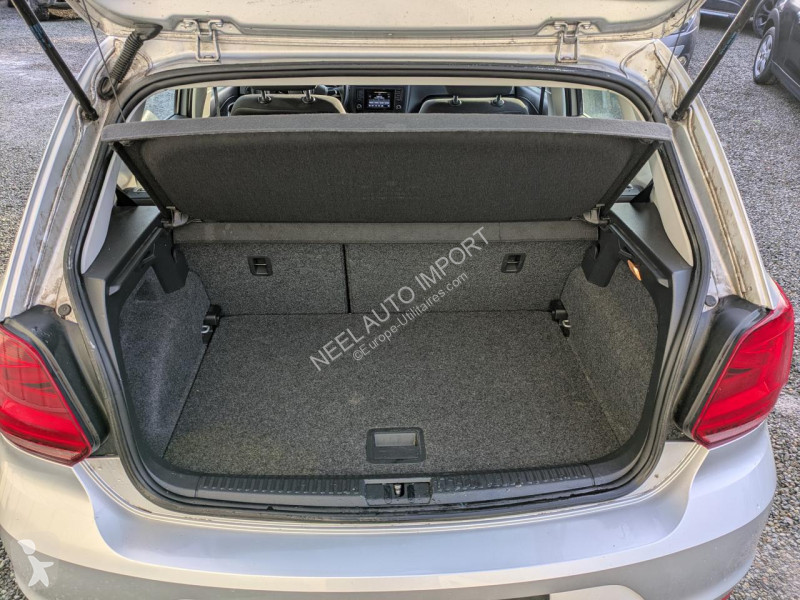 عربة نفعية Volkswagen POLO V TRENDLINE 1.0I...