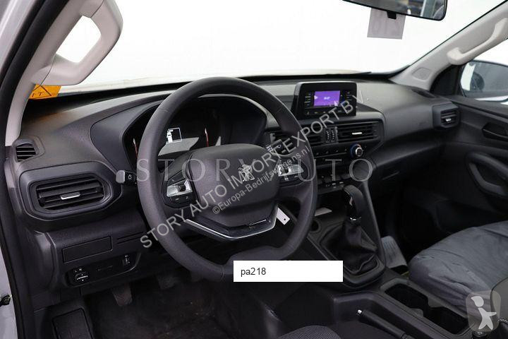 Furgoneta Peugeot Landtrek
