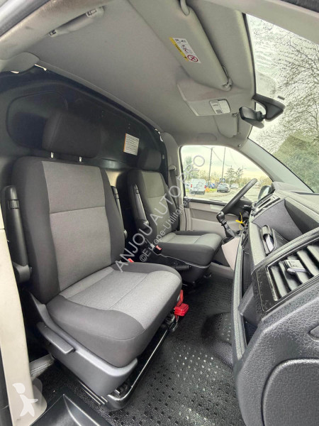 Volkswagen T6 L2H2 2.0 TDI 102 BUSINESS LINE...