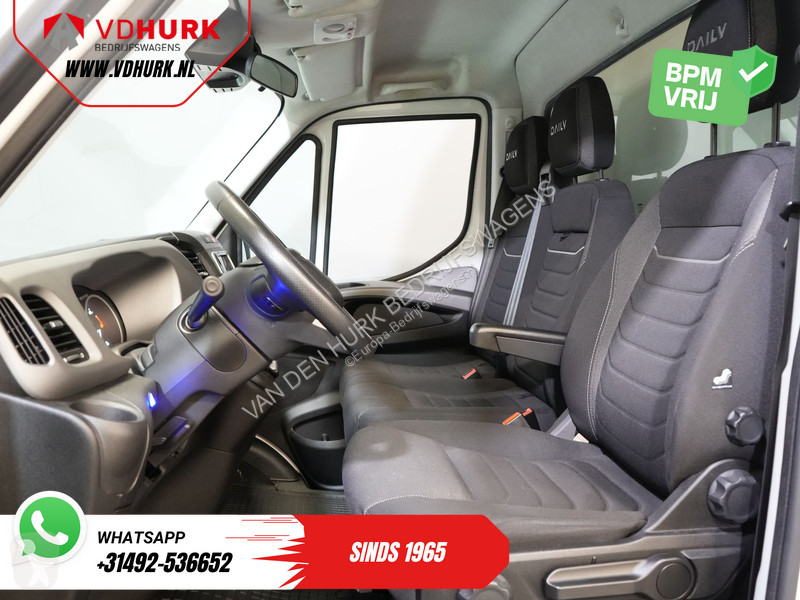 Veicolo commerciale Mercedes (Iveco Daily)...