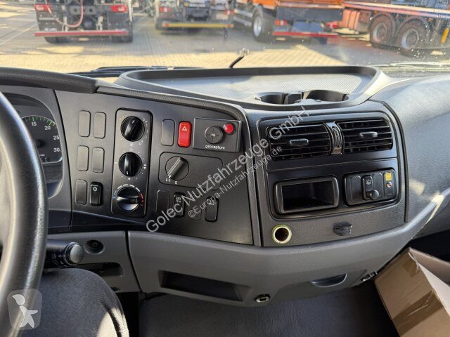 Samochód dostawczy Mercedes ATEGO 818 4x2...
