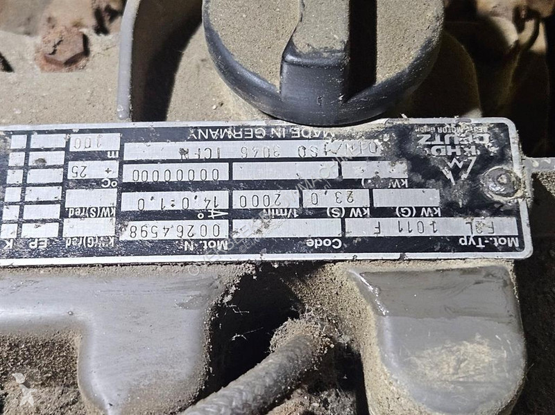 Samochód dostawczy Deutz...