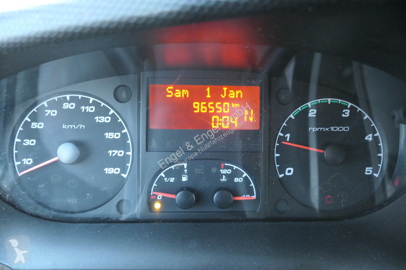 Furgoneta Iveco Daily 35 S11 C30C AUTOMATIK...