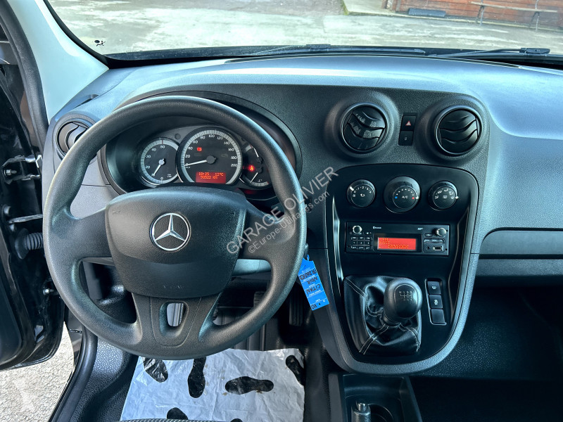 Véhicule utilitaire Mercedes Extra Long 109 1.5...