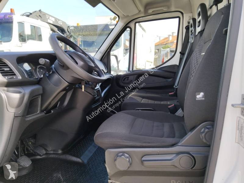 عربة نفعية Iveco