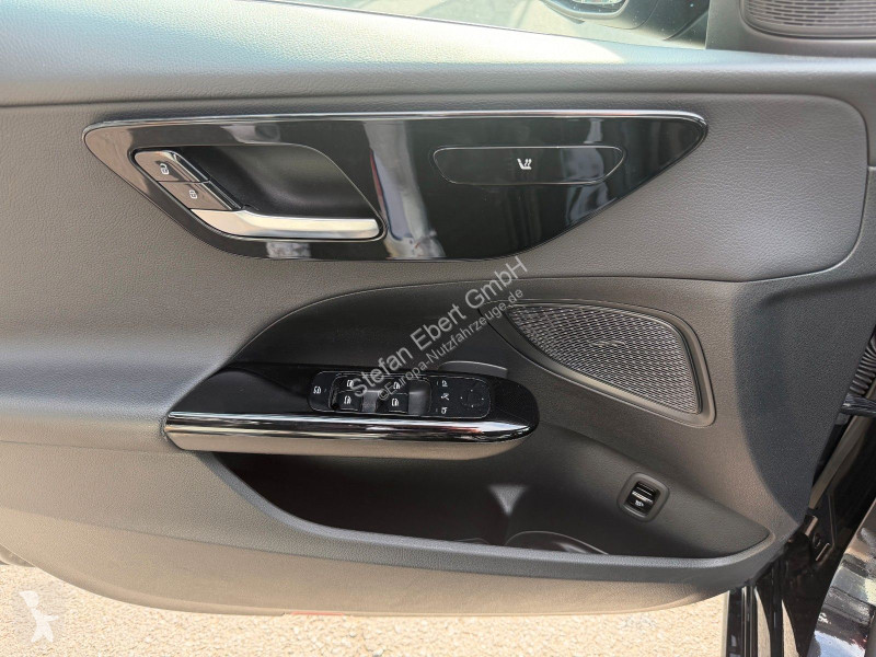 Samochód dostawczy Mercedes C d...