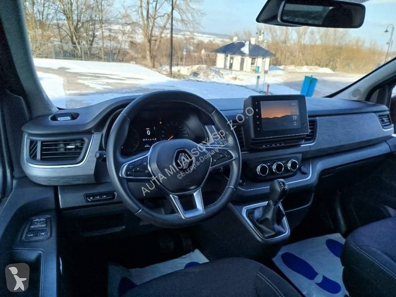 Samochód dostawczy Renault