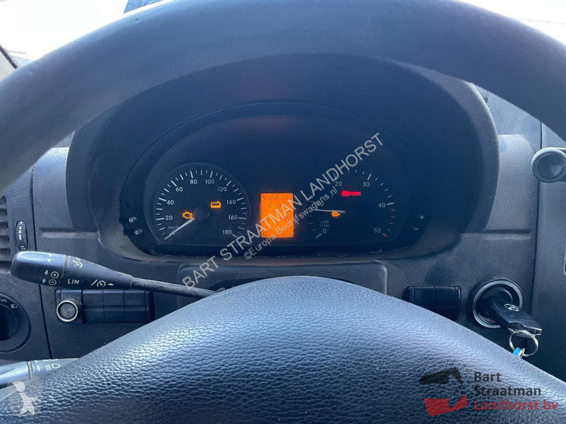 Nyttofordon Mercedes 313 L2H2 gesloten bestelbus