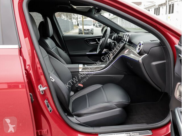 Véhicule utilitaire Mercedes C 300 T...