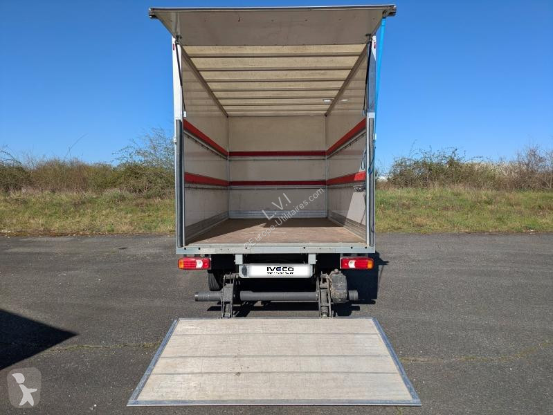 Véhicule utilitaire Iveco CCb 35C16H3.0...