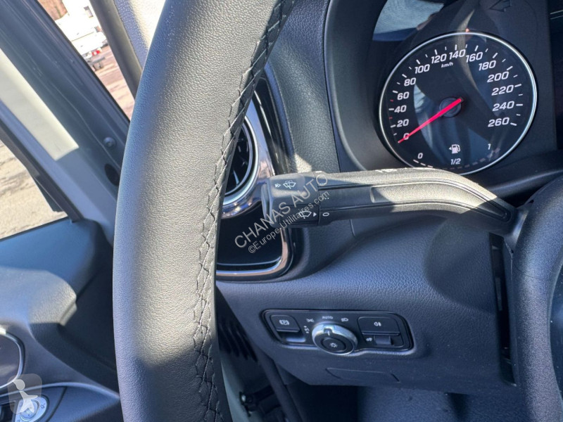 عربة نفعية Mercedes SELECT 9G-TRONIC