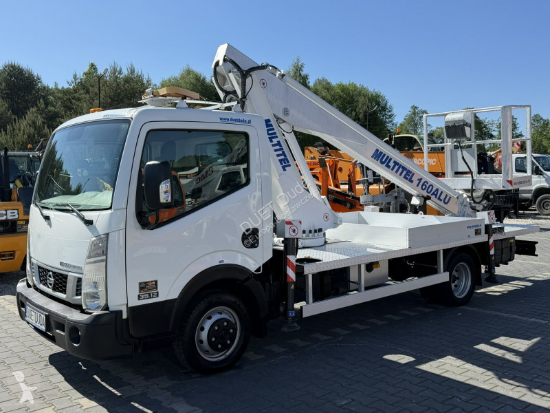 Лекотоварен автомобил Nissan