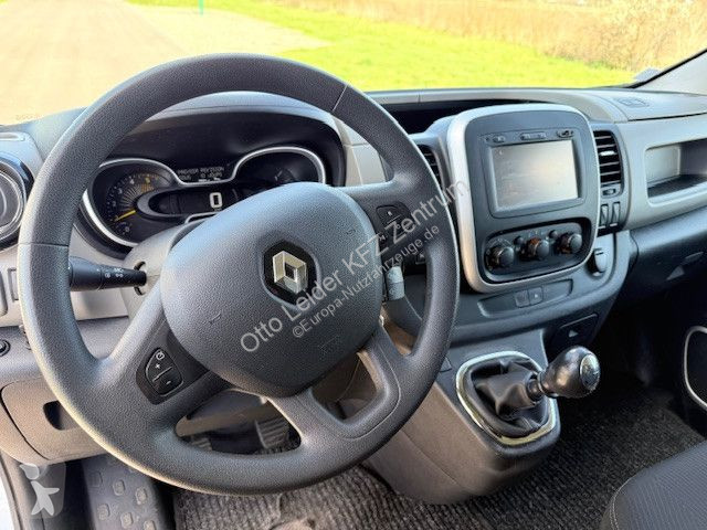 Renault TRAFIC Transporter