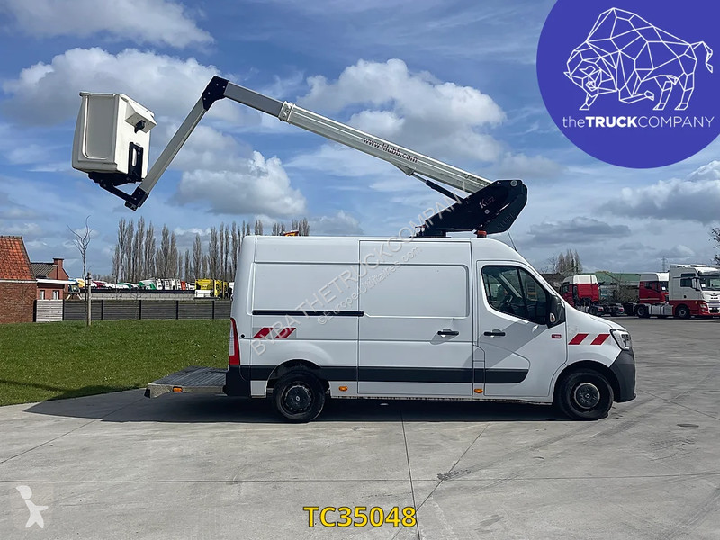 Samochód dostawczy Renault