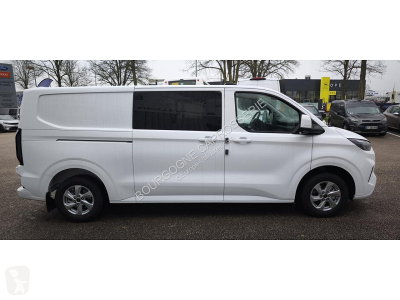 Véhicule utilitaire Ford TRANSIT CUSTOM 2.0...