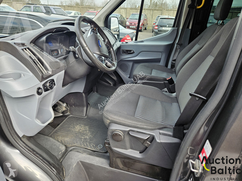 Коммерческий автомобиль Ford