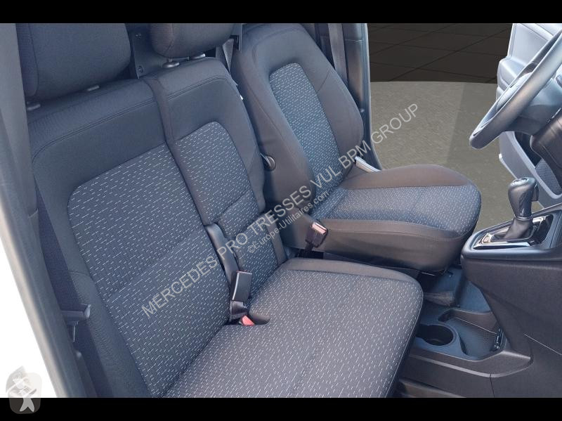 عربة نفعية Mercedes e Long Pro