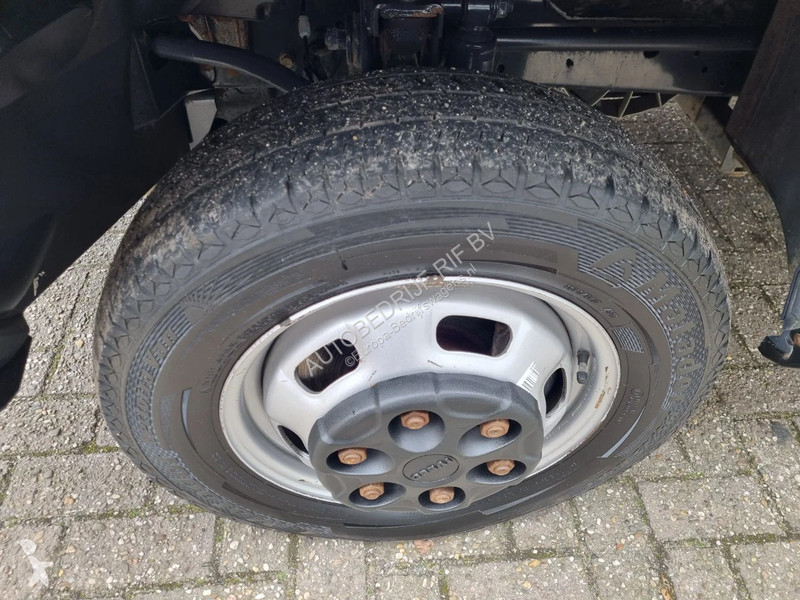 Nyttofordon Iveco 35C18 3.0D Open Laadbak 4.12...