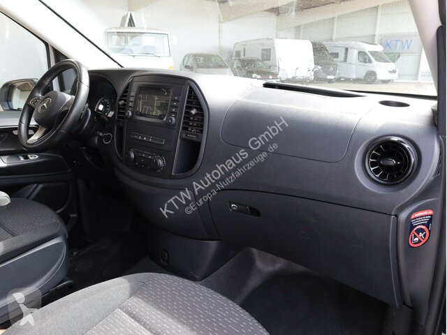 Véhicule utilitaire Mercedes Vito 114...