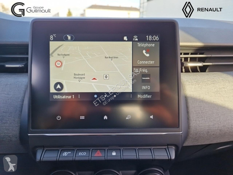 Véhicule utilitaire Renault CLIO V