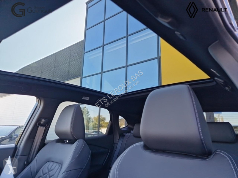 عربة نفعية Nissan QASHQAI