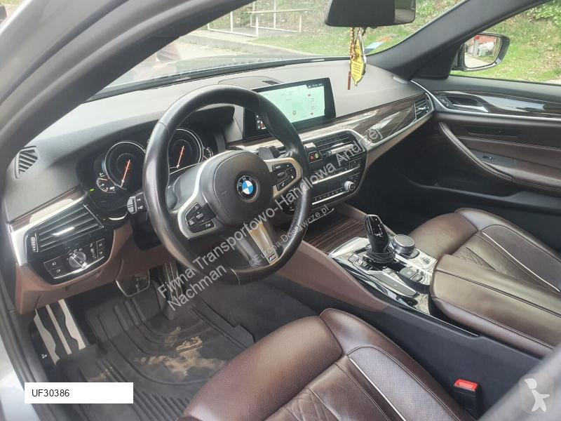 Samochód dostawczy BMW 520xd G30 FULL