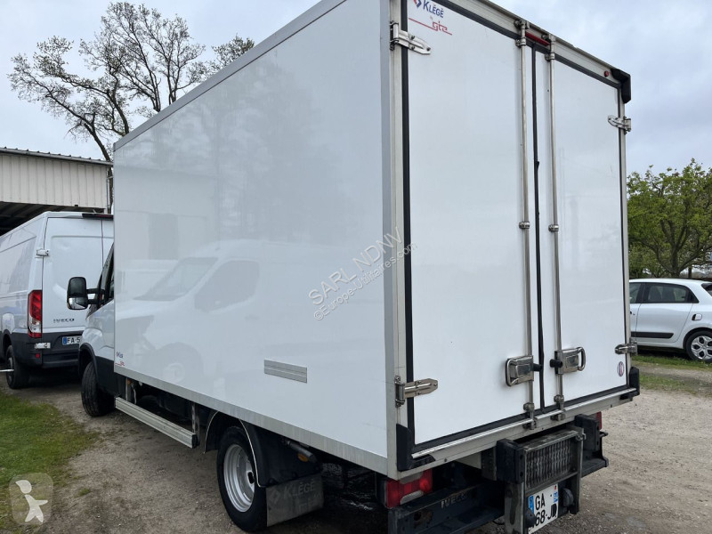 عربة نفعية Iveco 35c14