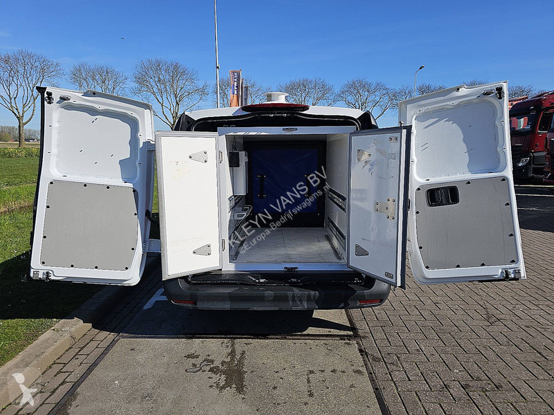 Samochód dostawczy Mercedes XL Vebabox 60 kWh