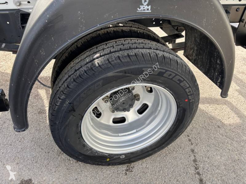 Furgoneta Iveco