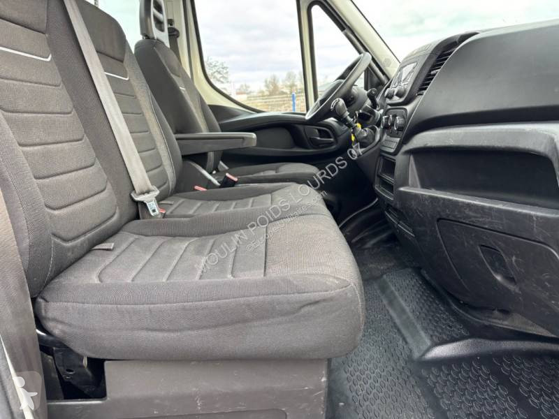 Furgoneta Iveco