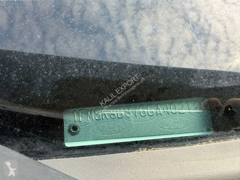 عربة نفعية Ford 3.5 V6 Petrol Automatic Gearbox...