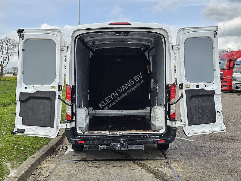 Furgoneta Ford 2.0 L2H2 Euro6 Trekhaak!