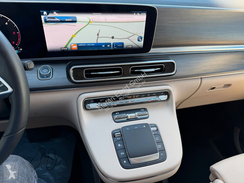 Furgoneta Mercedes V  d AVA DISTRONIC AHK2,5to...