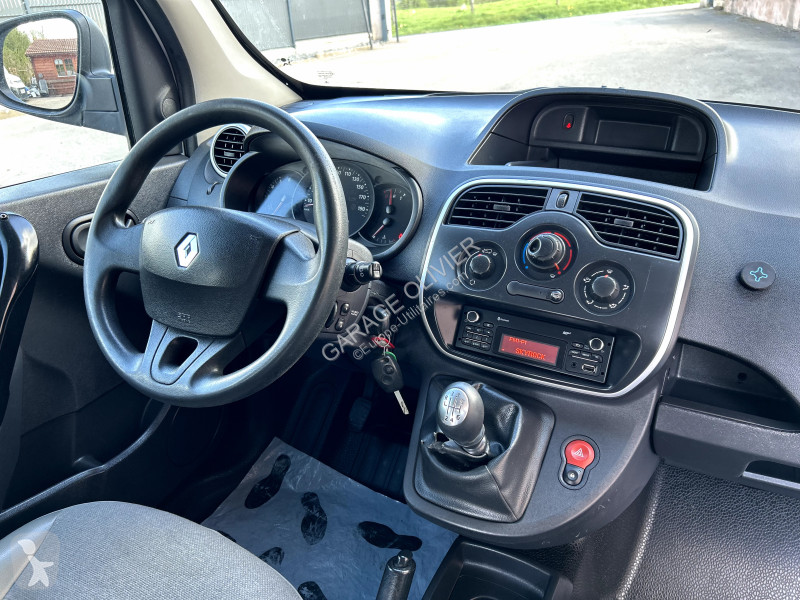 عربة نفعية Renault Maxi Grand Volume 1.5 Blue...
