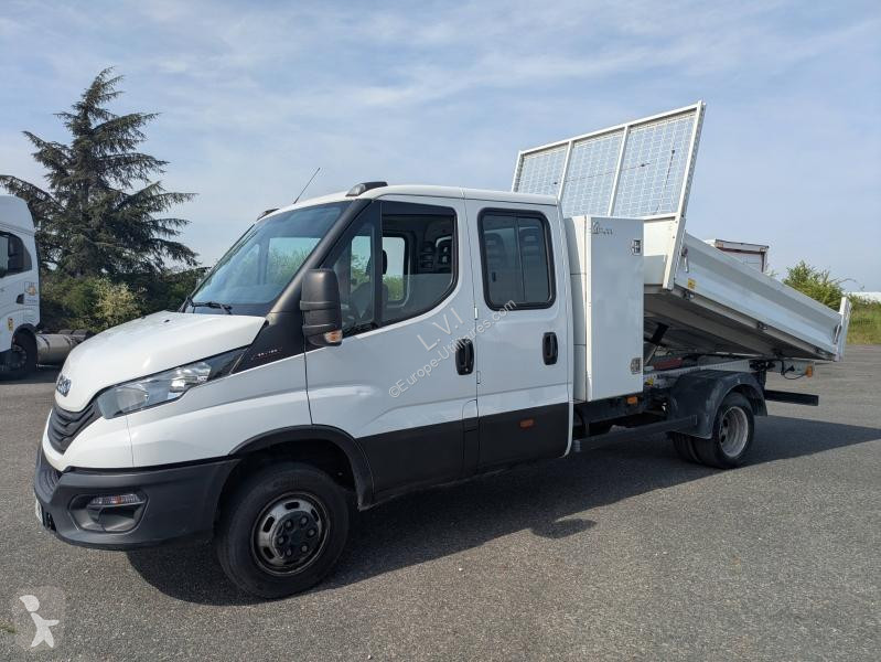 Véhicule utilitaire Iveco CCb 35C16H D...