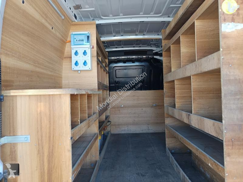 Furgoneta Renault F3500 L2H2 DCI 135 GRAND CONFORT