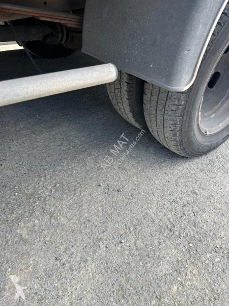 Furgoneta Iveco  35C18