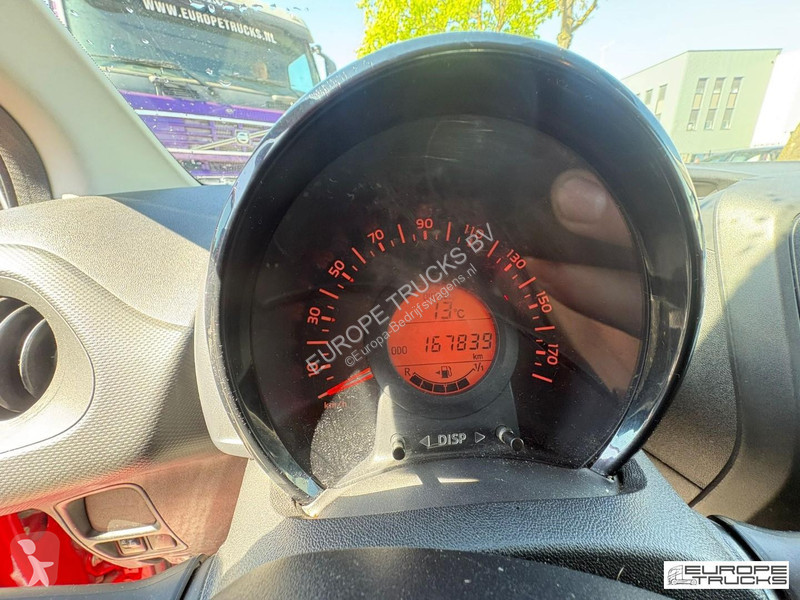عربة نفعية Toyota Airco - Bluetooth - Cruise...