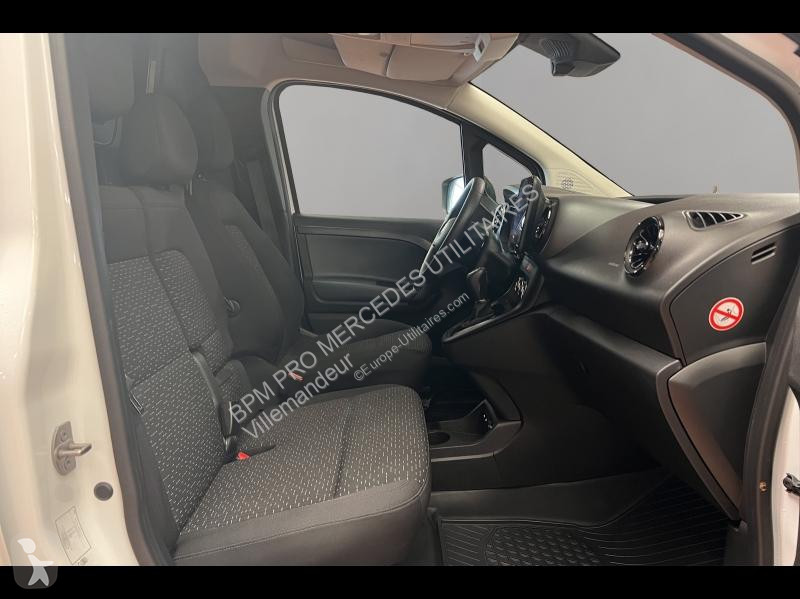 عربة نفعية Mercedes e Long Pro