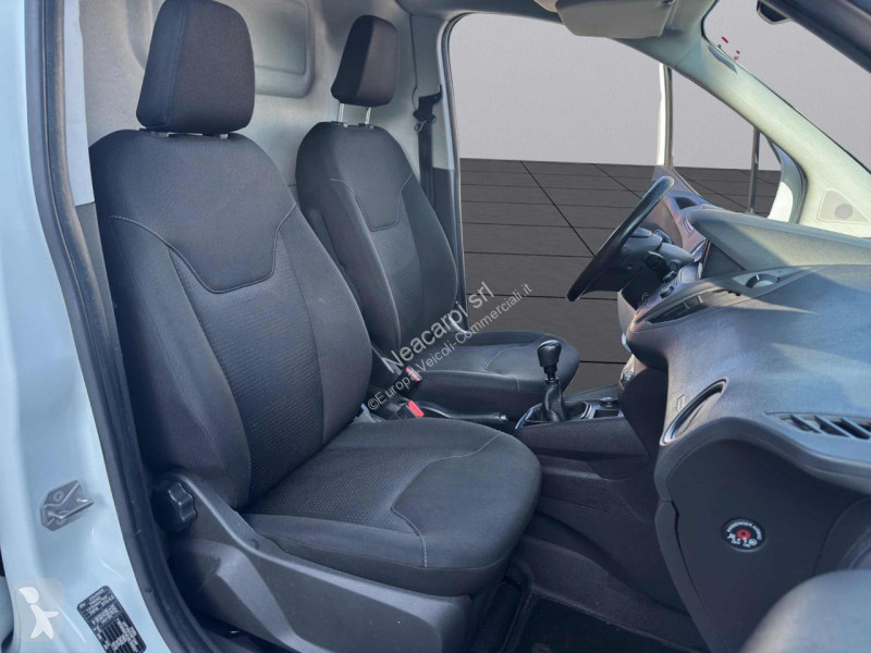 Veicolo commerciale Ford Courier