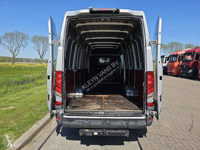 Bedrijfswagen Iveco 35S16 ac automaat EURO6