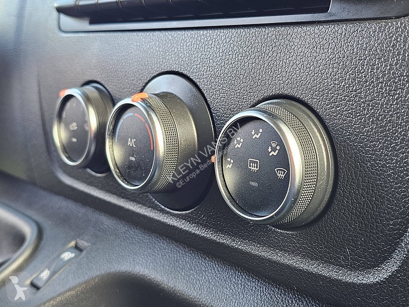 عربة نفعية Renault 2.3 Schuifzeil Laadklep!