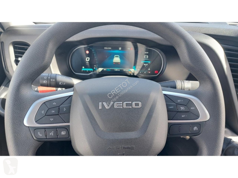 Véhicule utilitaire Iveco DAILY 35C16