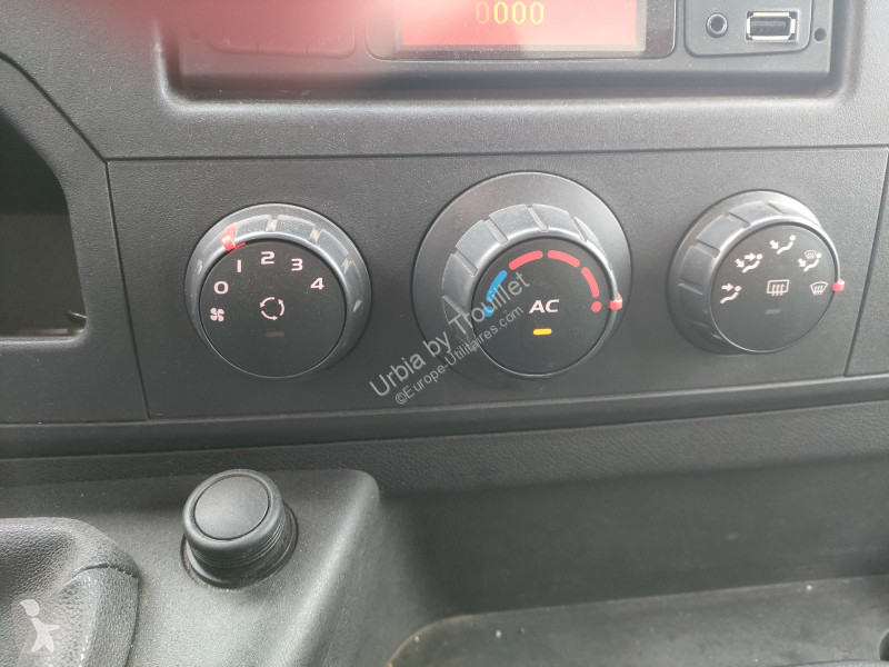 Samochód dostawczy Renault MASTER...