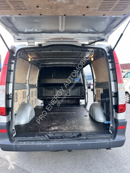 Véhicule utilitaire Mercedes VITO FG  LONG 2T8