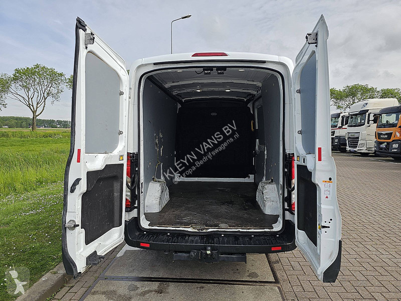 Véhicule utilitaire Ford 2.0 L2H2 Euro6 Trekhaak!