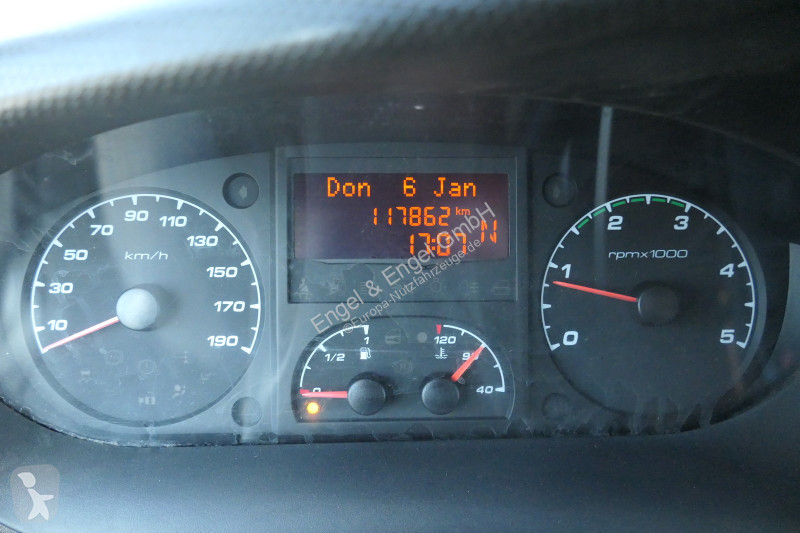 Furgoneta Iveco Daily 35 S11 C30C AUTOMATIK...