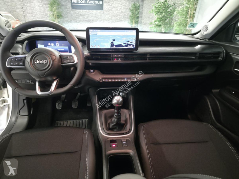 Samochód dostawczy Jeep AVENGER 1.2 Turbo T3 -...