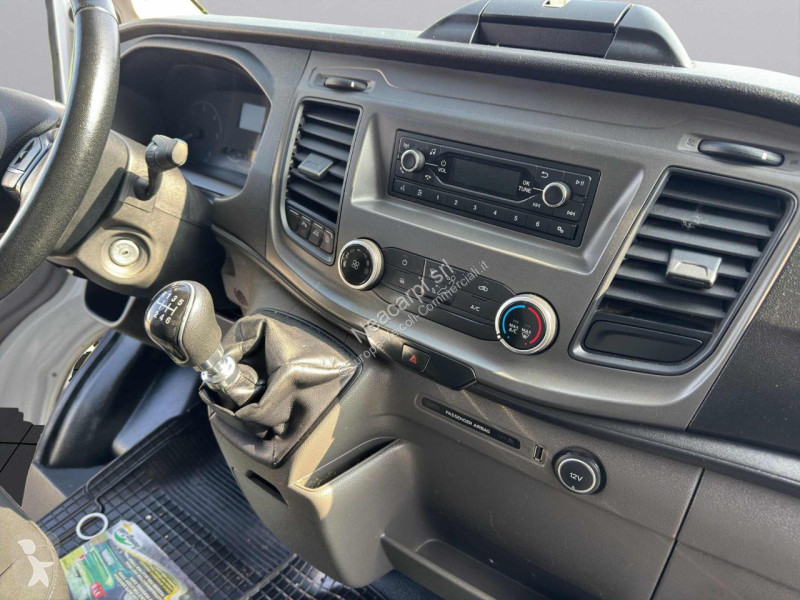Furgoneta Ford