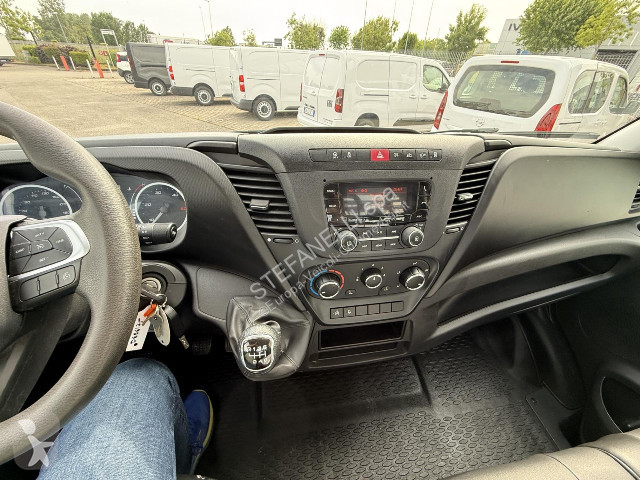 عربة نفعية Iveco DAILY 35C12 RIBALTABILE